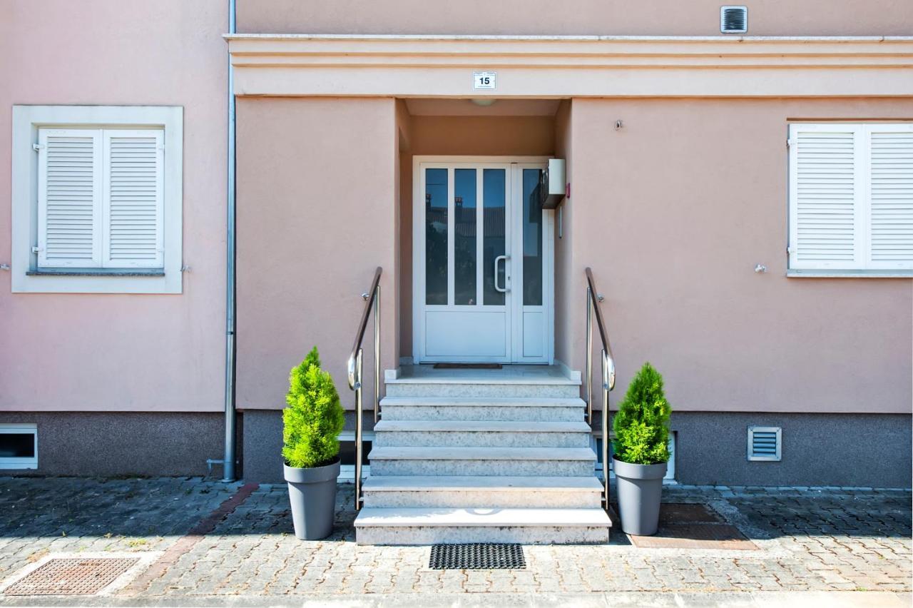 F&R Apartments II Rovinj Luaran gambar