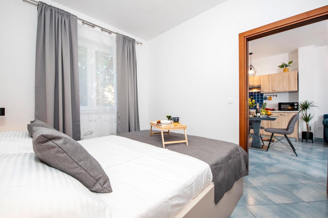 F&R Apartments II Rovinj Luaran gambar